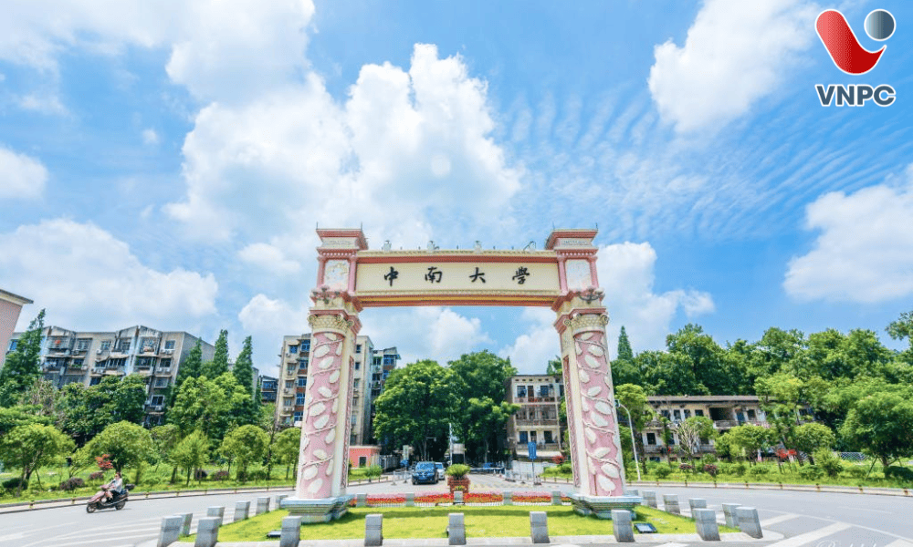 Du Học Đại Học Trung Nam: Điều Kiện, Học Phí Và Học Bổng Mới Nhất